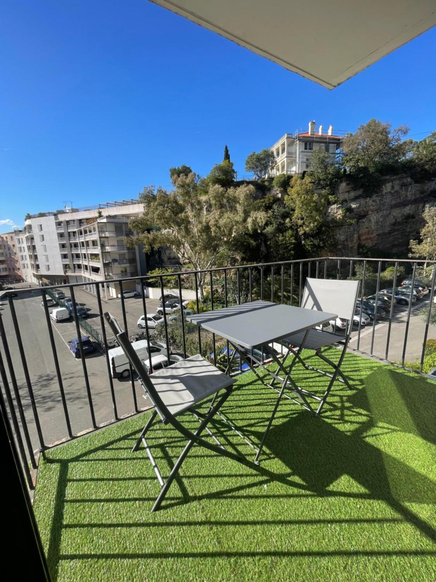 Appartement Cosy, Calme, Centre Ville Saint-Raphael  Exterior photo